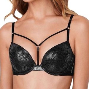 Victoria’s Secret Very Sexy Push-up Bra